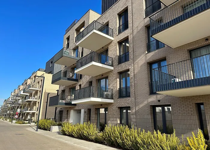 North Luxury 1 Bedroom With Terrace In A Premium Complex Апартаменти Бухарест