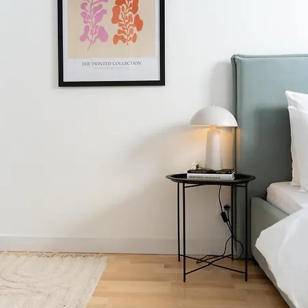 North Luxury 1 Bedroom With Terrace In A Premium Complex